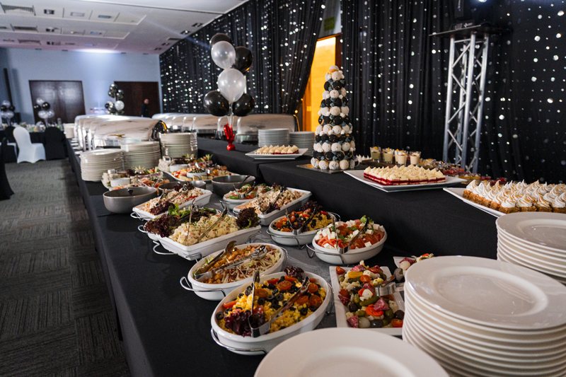 Buffet — Radisson Blu Manquehue