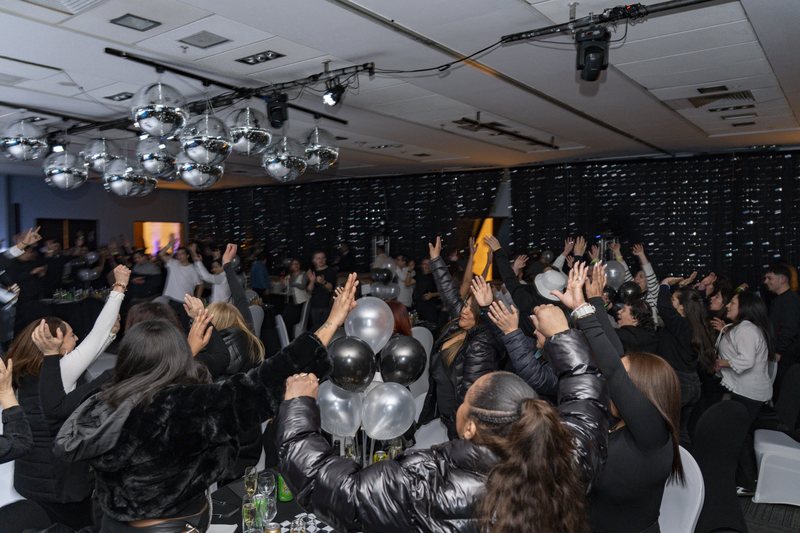 La fiesta — Radisson Blu Manquehue